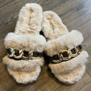 New MK fuzzy slip on slippers